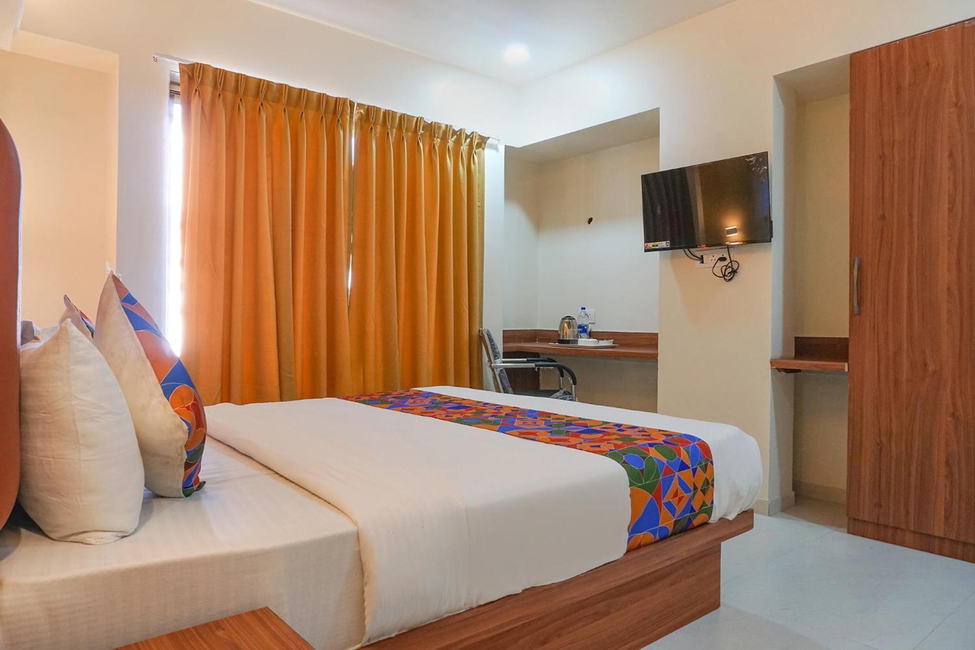 Fabhotel Emersion Residency - High Street Near Laxman Nagar, Baner Pune Dış mekan fotoğraf